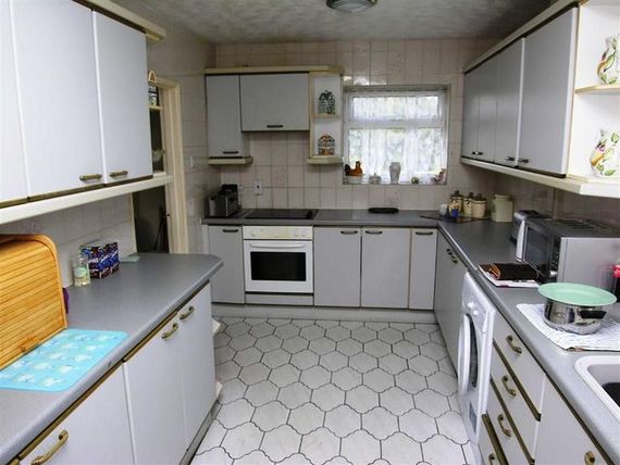 4 Bedroom Property